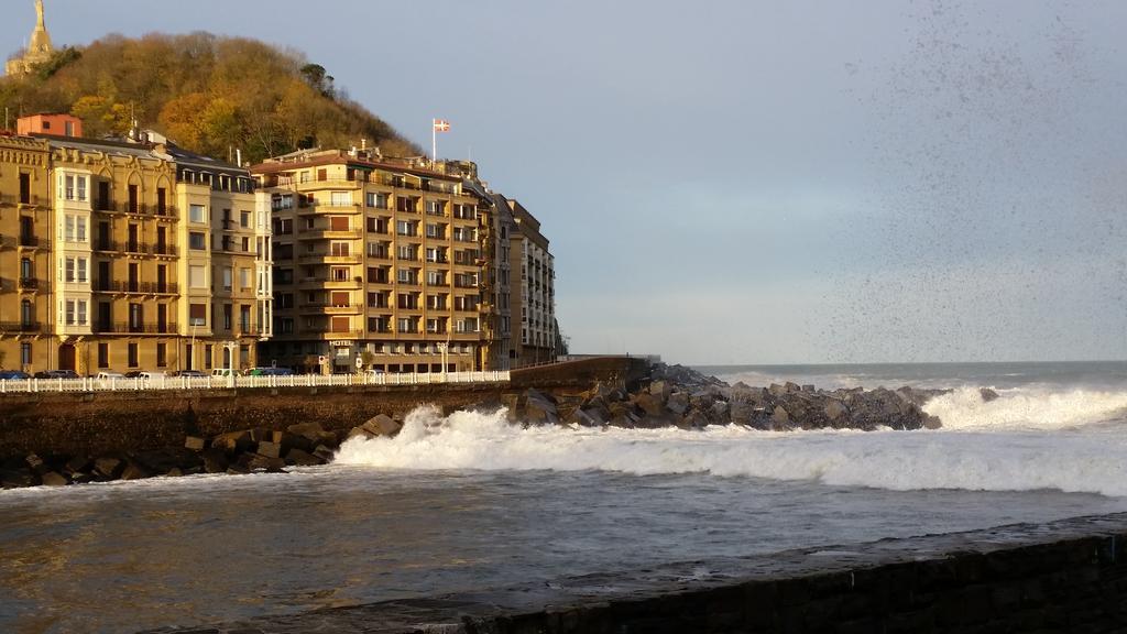 Hotel Parma San Sebastián Exterior photo