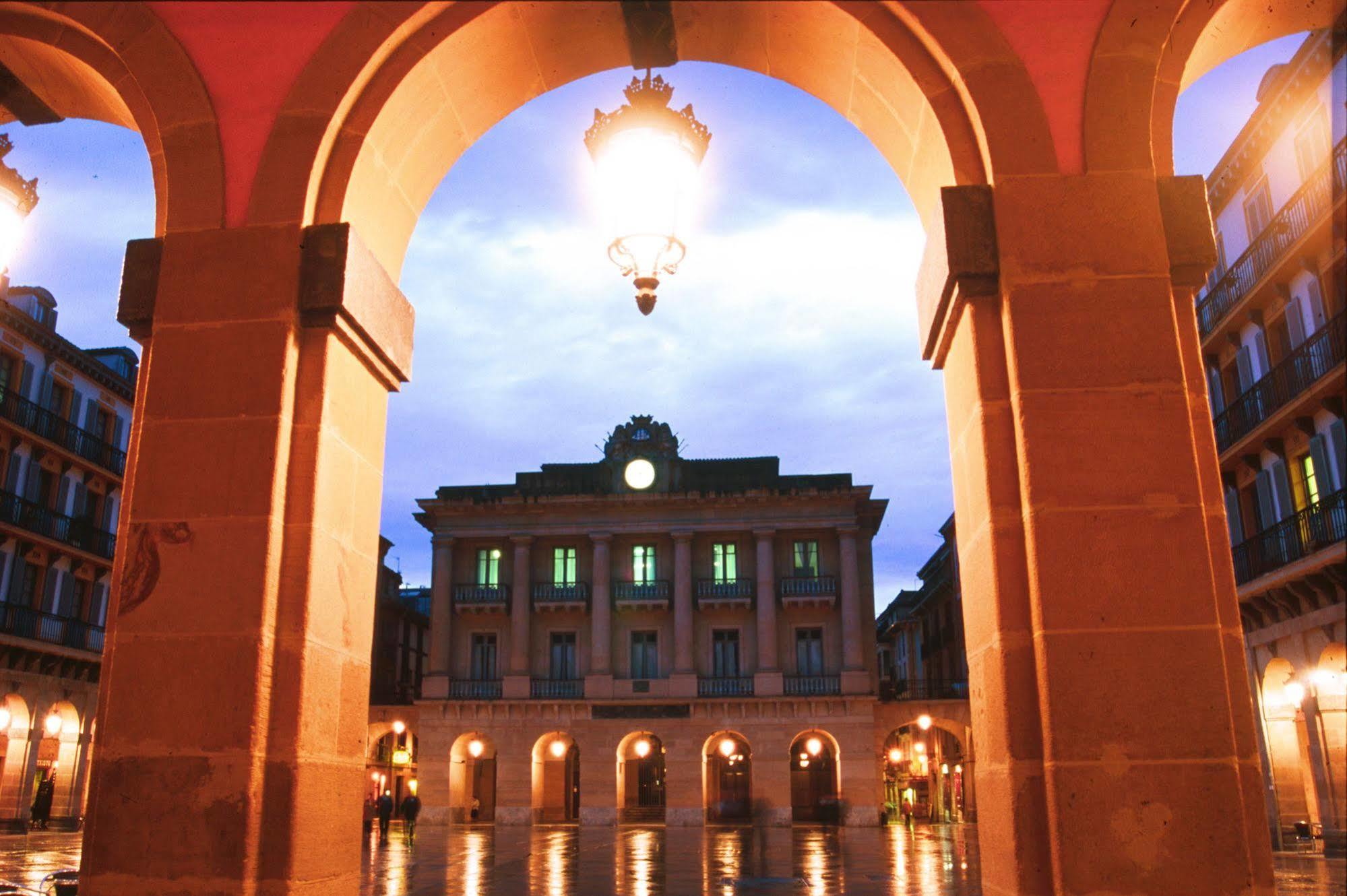 Hotel Parma San Sebastián Exterior photo